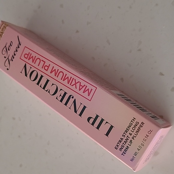 ❤️HP❤Too Faced NIB Cotton Candy Kisses Max Lip Injection Plumper Extra Strength - Picture 15 of 16